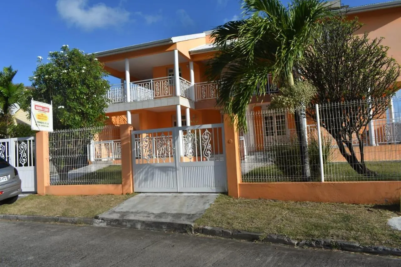 Bas De Villa Meuble Jumelee Bareto Lägenhet