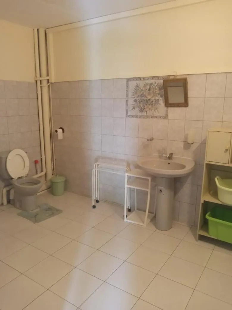 Bas De Villa Meuble Jumelee Bareto 0*,