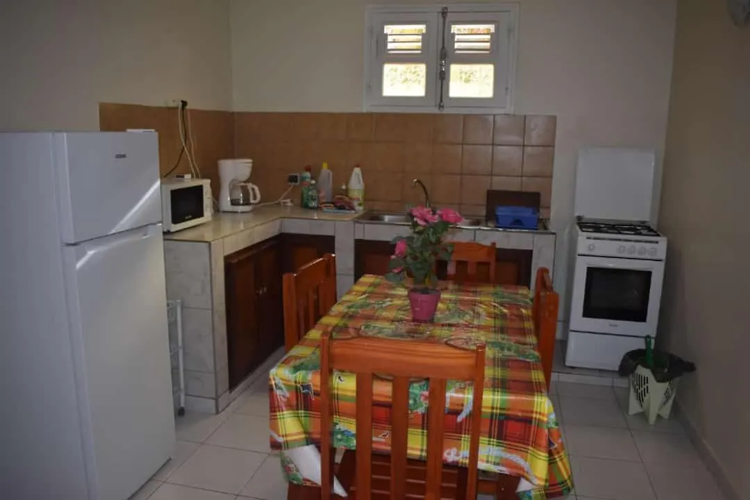 Bas De Villa Meuble Jumelee Bareto Lägenhet